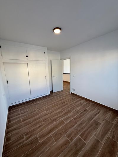 Image No.13-3 Bed House for sale