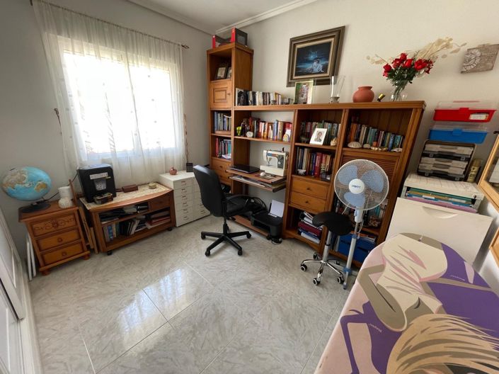 Image No.5-4 Bed Villa for sale