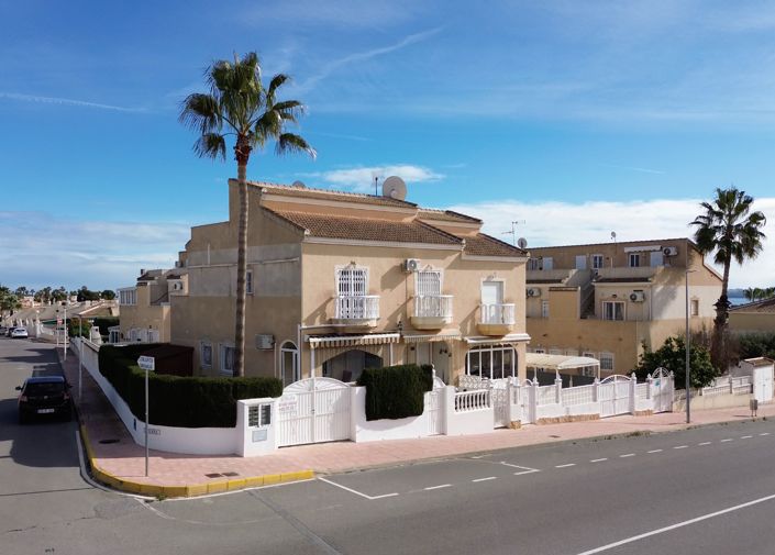 Image No.31-2 Bed House for sale