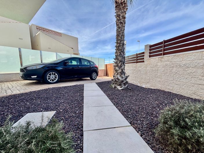 Image No.17-3 Bed Villa for sale