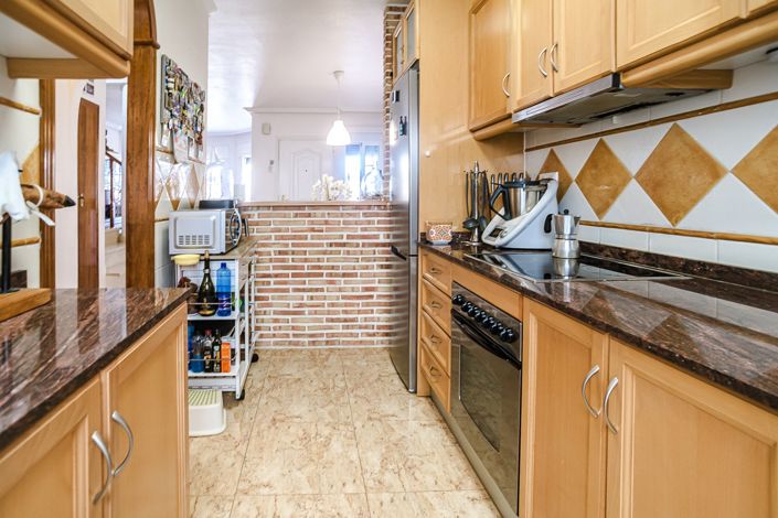 Image No.15-2 Bed Villa for sale