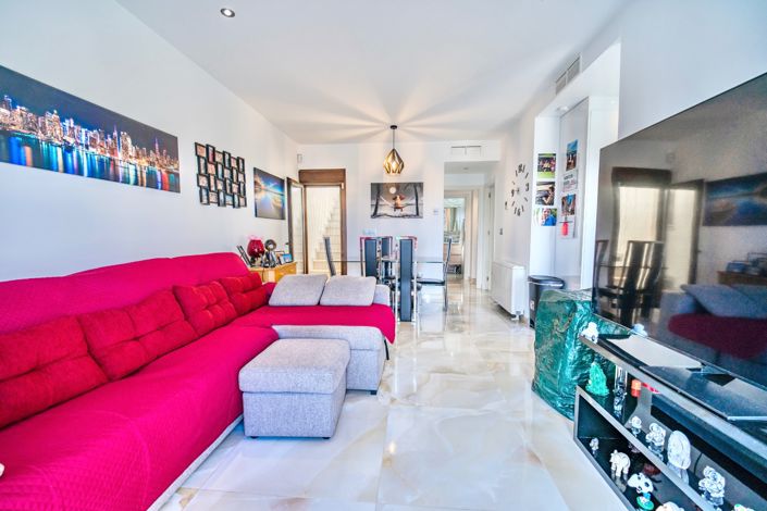 Image No.4-2 Bed Property for sale