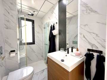 o1j83g27ug4pgf1oumu11m5aa92e