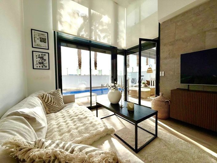 Image No.8-3 Bed Villa for sale