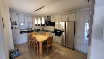 o1jg4munt61m0d1o1getn1j6ufjp2v