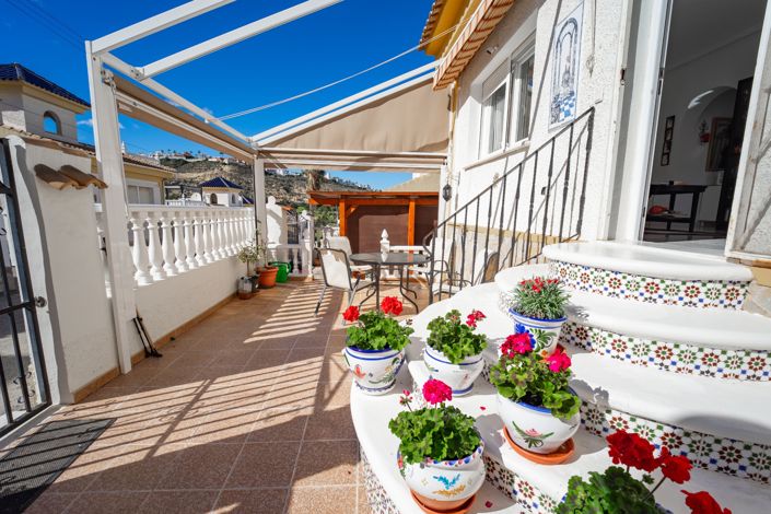 Image No.29-2 Bed House for sale