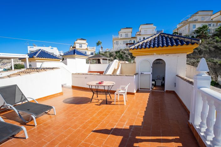 Image No.37-2 Bed House for sale