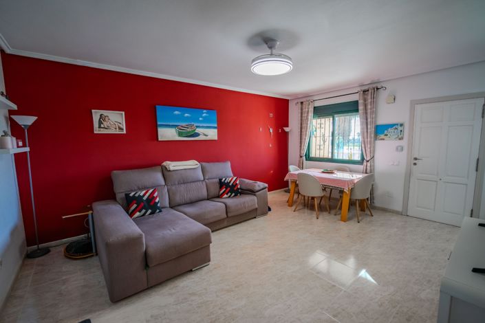 Image No.15-3 Bed Townhouse for sale