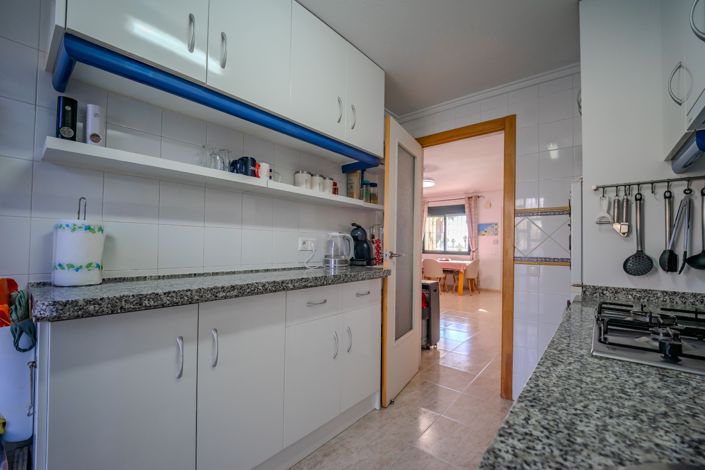 Image No.17-3 Bed Townhouse for sale