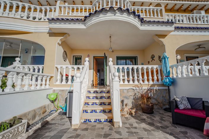 Image No.9-3 Bed Townhouse for sale