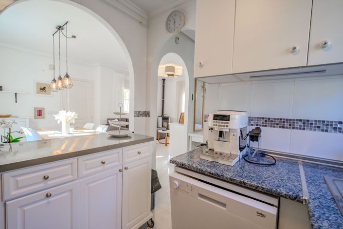 Image No.10-3 Bed Villa for sale