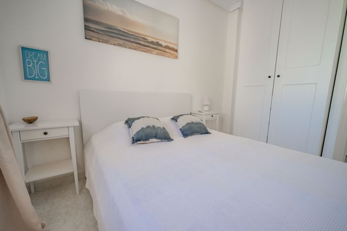 Image No.15-3 Bed Villa for sale