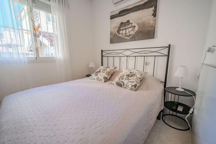 Image No.19-3 Bed Villa for sale