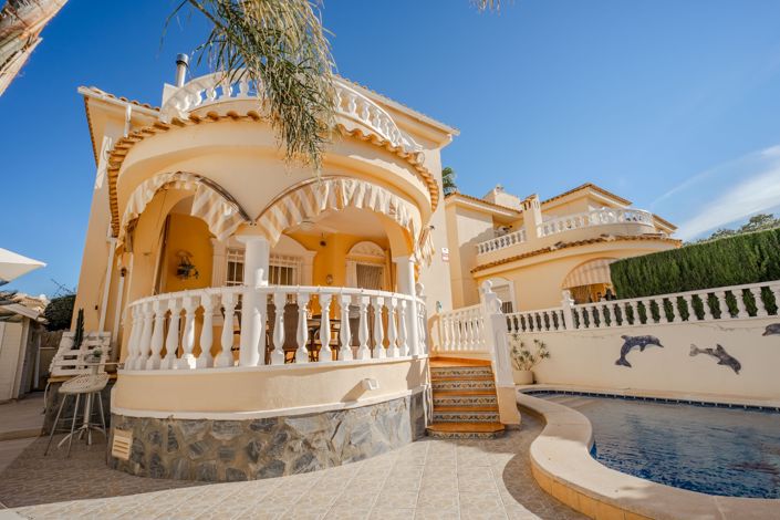 Image No.31-3 Bed Villa for sale