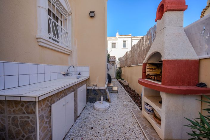 Image No.42-3 Bed Villa for sale