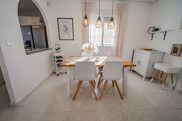 Image No.7-3 Bed Villa for sale