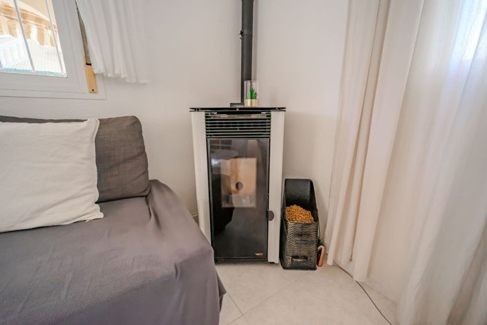 Image No.9-3 Bed Villa for sale