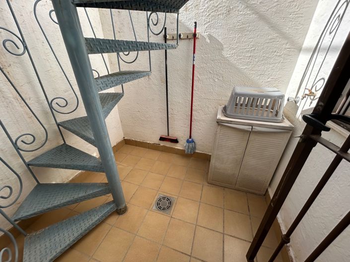 Image No.12-2 Bed Bungalow for sale