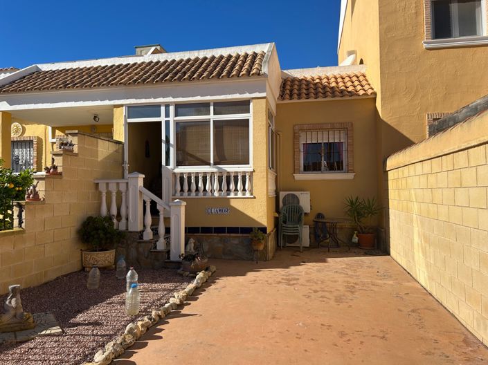 Image No.6-2 Bed Bungalow for sale