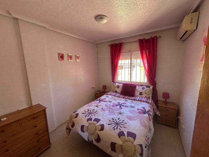 Image No.7-2 Bed Bungalow for sale