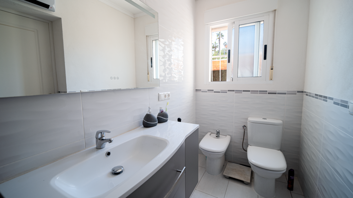 Image No.14-4 Bed Villa for sale