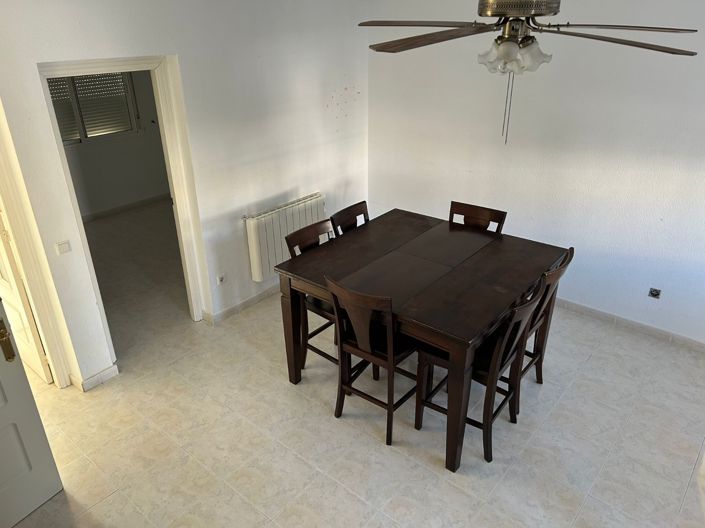 Image No.6-3 Bed Townhouse for sale