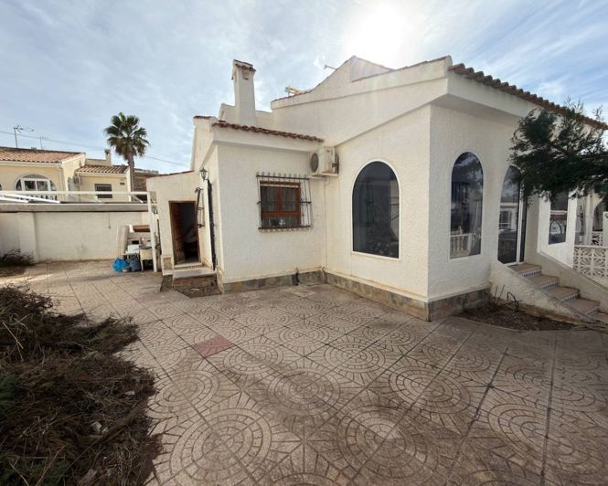 Image No.14-2 Bed Villa for sale