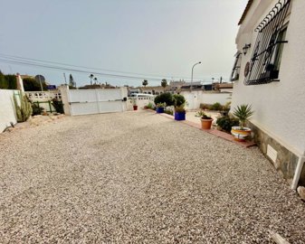 o1jirtrsfj18pp1jmr1hu913ah1vcd2e