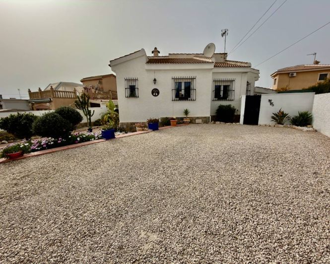 Image No.3-3 Bed Villa for sale