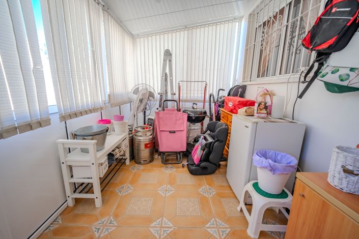 Image No.22-3 Bed House for sale