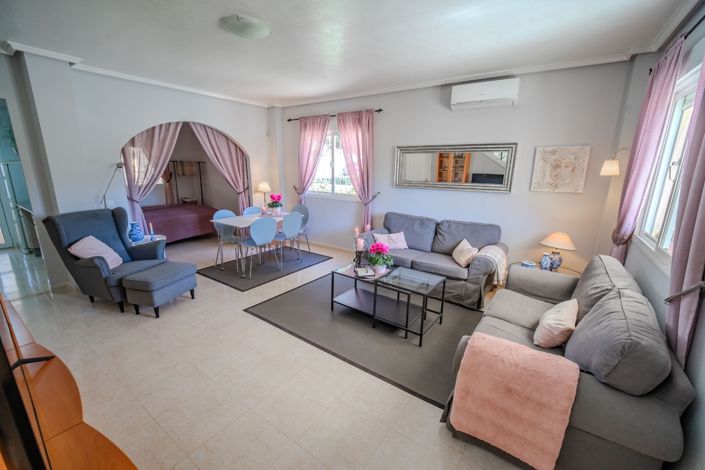 Image No.32-3 Bed House for sale