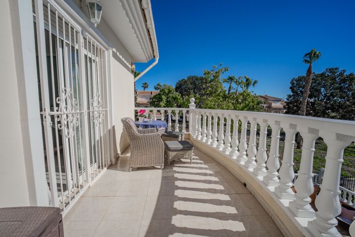 Image No.44-3 Bed House for sale