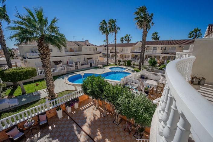 Image No.49-3 Bed House for sale