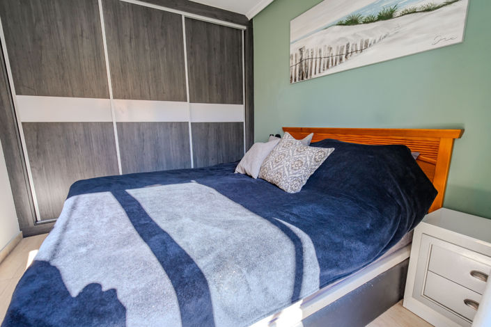 Image No.12-3 Bed Apartment for sale