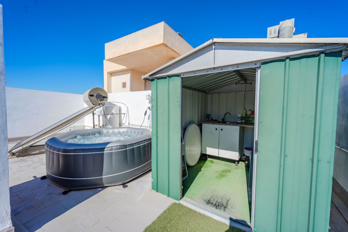 Image No.28-3 Bed Apartment for sale