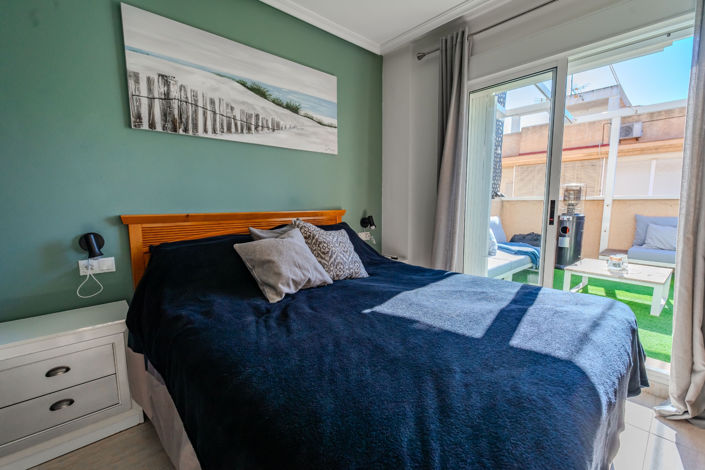 Image No.9-3 Bed Apartment for sale