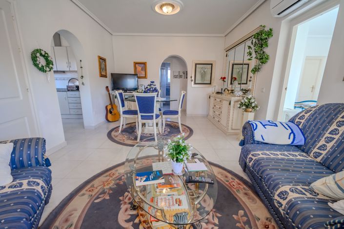 Image No.5-Villa de 4 chambres à vendre à Ciudad Quesada