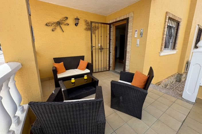 Image No.20-3 Bed House for sale