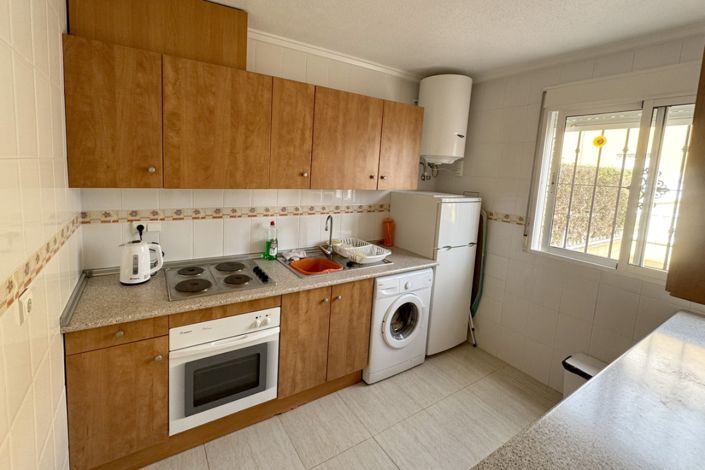 Image No.4-3 Bed House for sale