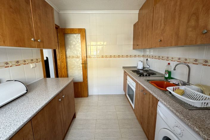 Image No.5-3 Bed House for sale