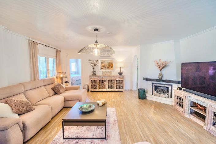 Image No.3-Villa de 4 chambres à vendre à Ciudad Quesada