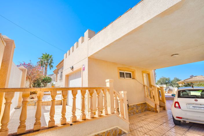 Image No.58-Villa de 4 chambres à vendre à Ciudad Quesada