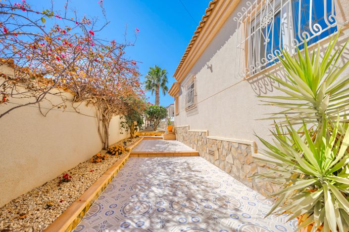 Image No.59-Villa de 4 chambres à vendre à Ciudad Quesada