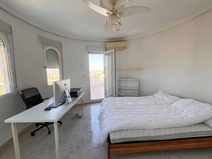 Image No.39-Villa de 4 chambres à vendre à Ciudad Quesada