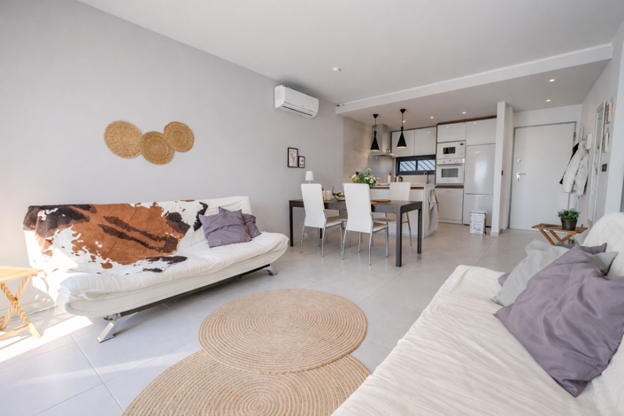 Image No.8-2 Bed Apartment for sale