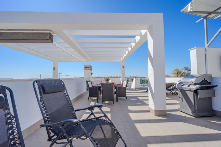 Image No.21-2 Bed Apartment for sale