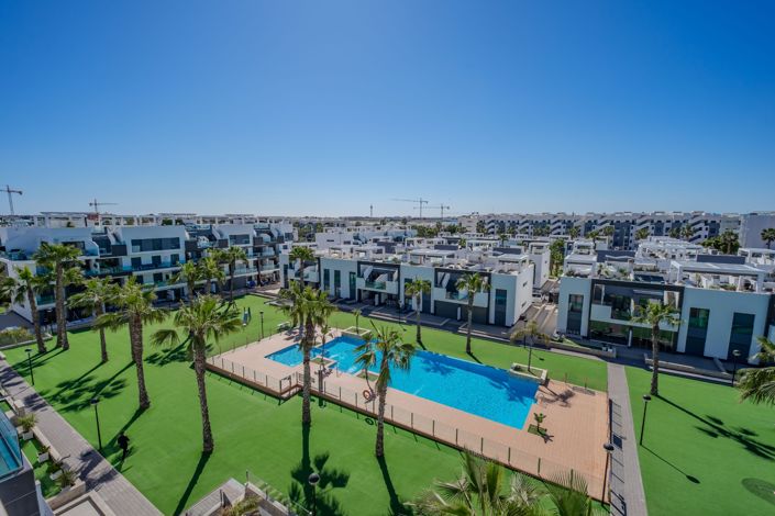 Image No.44-2 Bed Apartment for sale