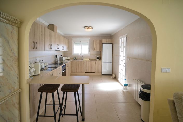 Image No.10-4 Bed Villa for sale