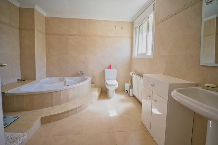 Image No.25-4 Bed Villa for sale