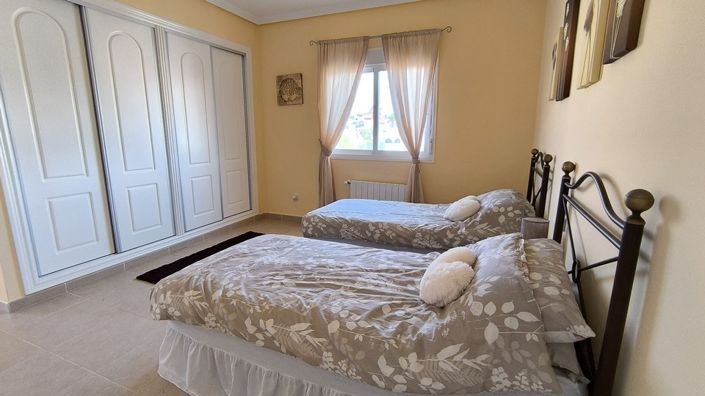 Image No.27-4 Bed Villa for sale